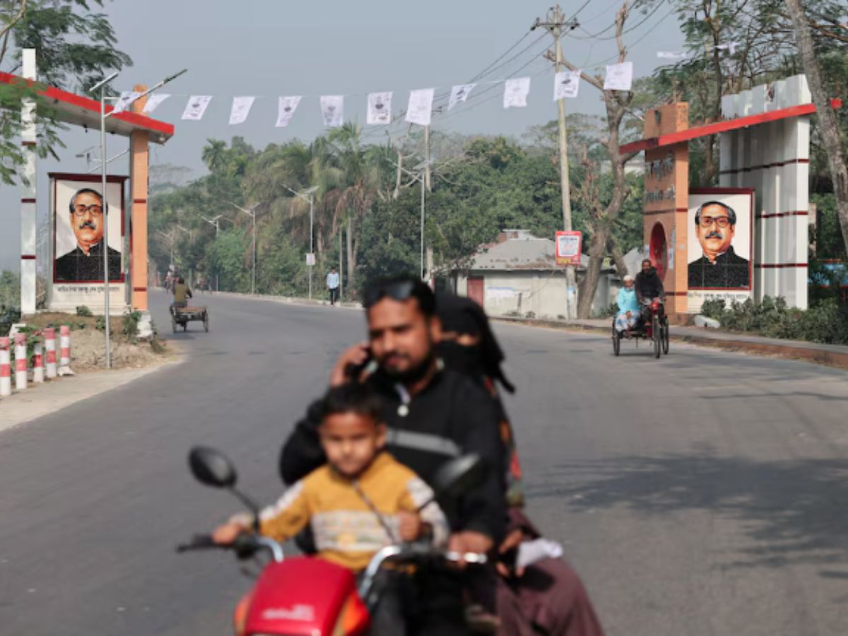 গোপালগঞ্জে ভোটের আগেই উত্তেজনা, এলাকায় চলছে সর্তকতা ও চলমান প্রস্তুতি